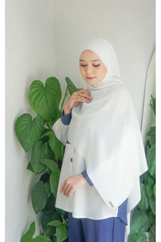 Pasmina Saina Lasercut White